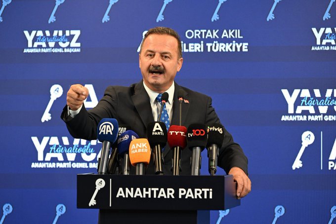 Ağıralioğlu'ndan ABD Büyükelçisi'nin Ruhban Okulu Açıklamasına Sert Tepki: 'Kararı Ankara Verir, Tarihi Millet Tayin Eder!'