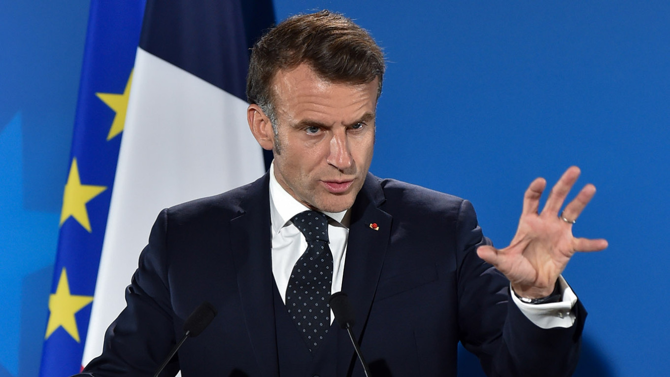 Fransa Cumhurbaşkanı Macron'dan İran'a Sert Tepki: 'Körü Körüne Hedef Alınan İran Halkının Yanındayız'