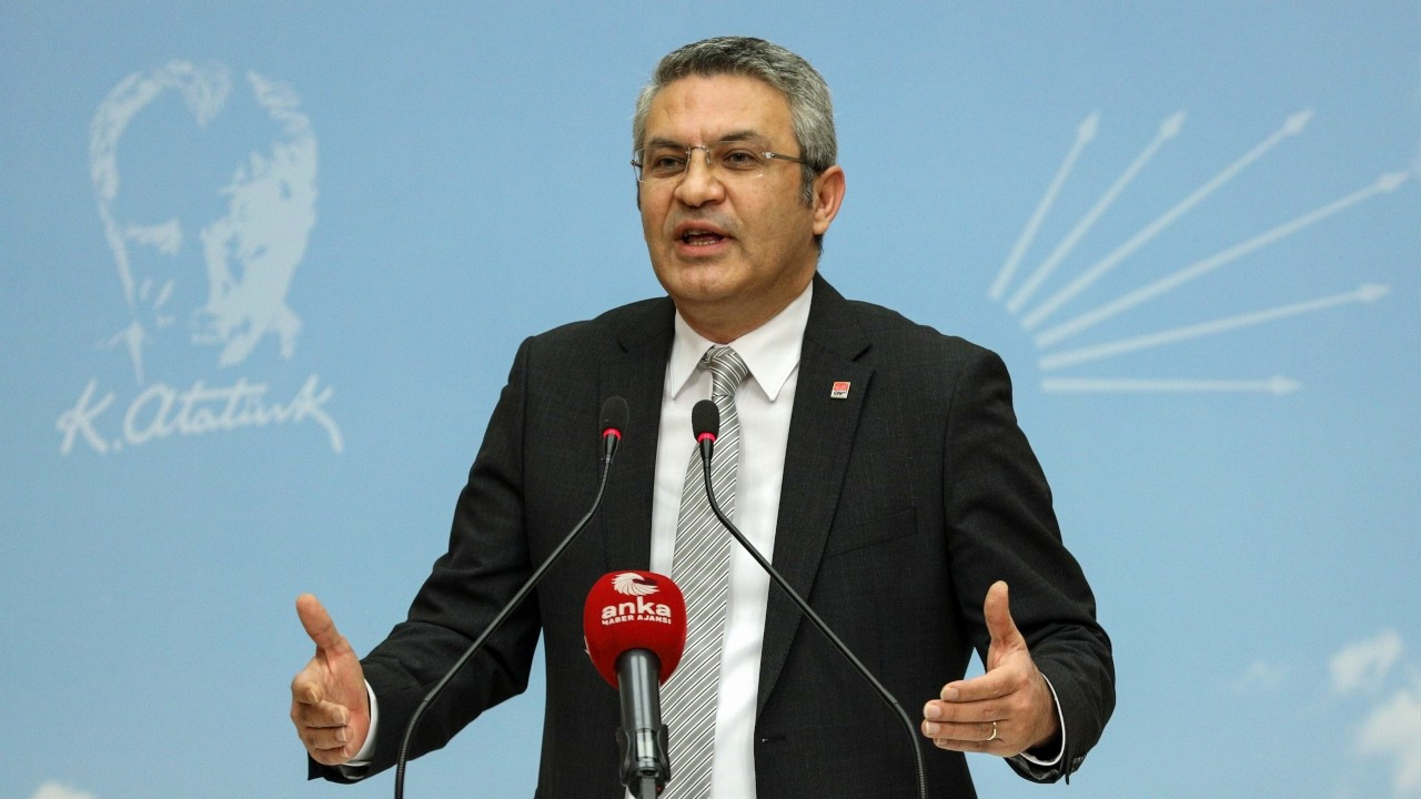 CHP'li Salıcı'dan Çarpıcı ABD-Türkiye Karşılaştırması: 'Trump, Erdoğan'ın Filmini Mi Oynuyor?'