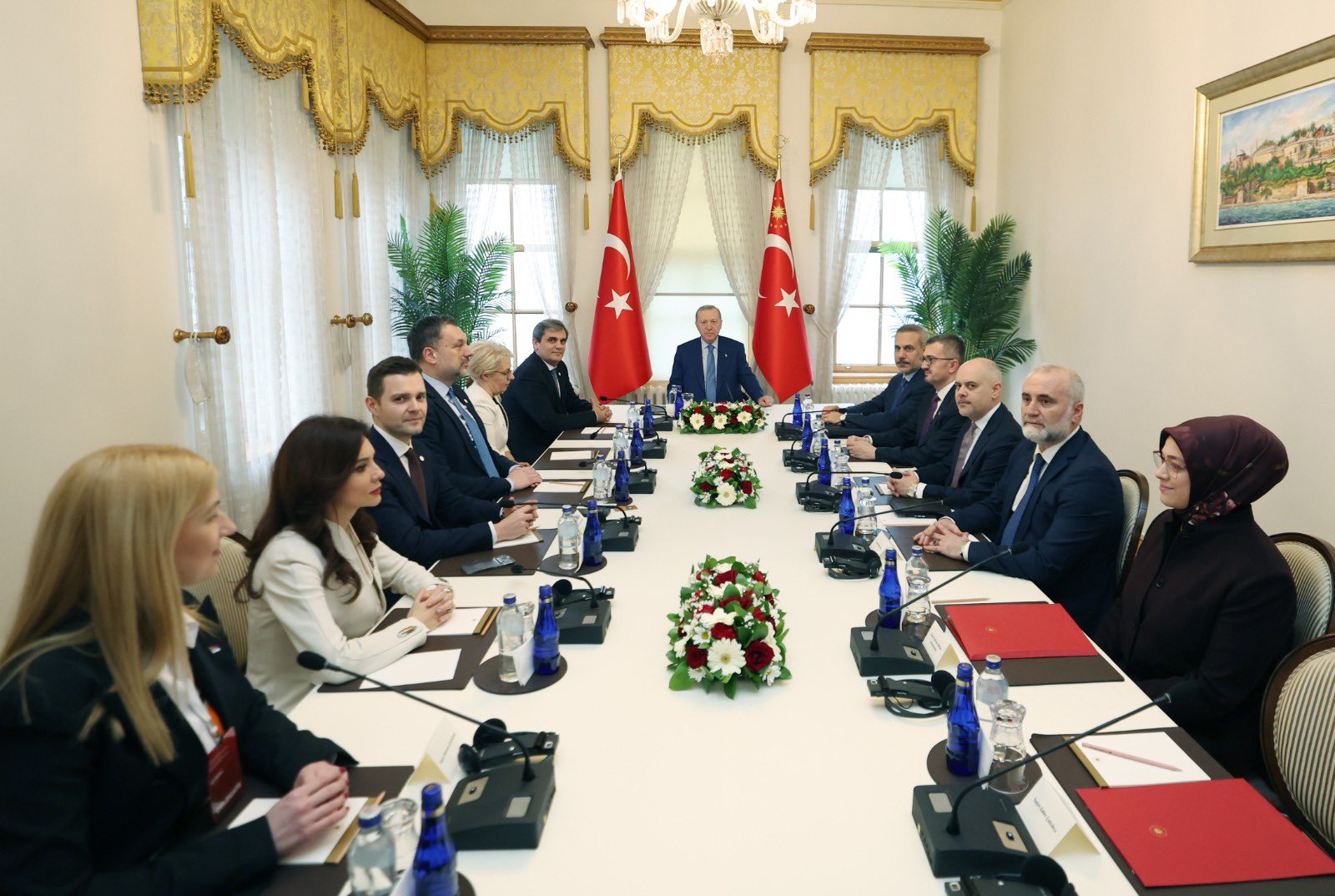 Erdoğan'dan Balkan Ülkelerine Barış ve İş Birliği Vurgusu: 'Geçmişten Ders Alarak Geleceğe Bakmalıyız'