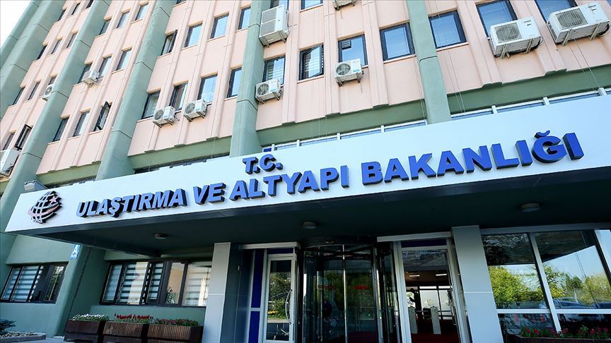 Ulaştırma ve Altyapı Bakanlığı’ndan Açıklama Bölgedeki Hava Sahası Kısıtlamaları Sürüyor: Uçuşlar Alternatif Güzergahlara Yönlendiriliyor